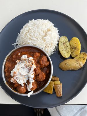 Yummy  at Mani's in Faro