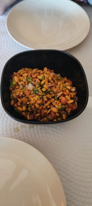 Bhatmas Sadeko (Vegan) at Mani's in Faro