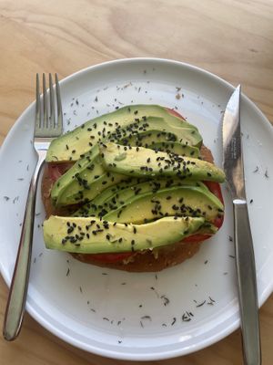 Avo, tomato, and hummus toast  at Canttú in Huaraz