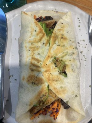 Burrito de fajitas de seitan  at Canttú in Huaraz