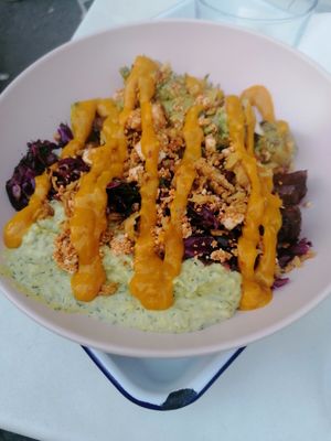 Salade multisaveurs at STAM in Paris