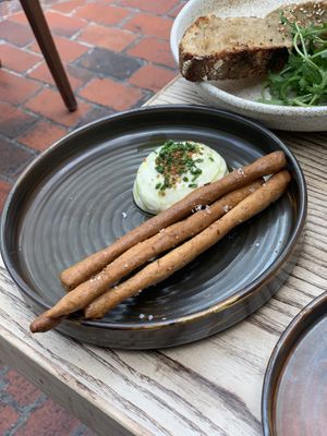 Roasted garlic & grissini  at Roundhill Restaurant in Brighton