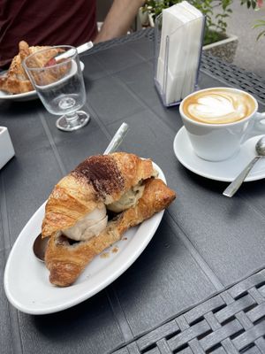   at Pasticceria Regina in Como