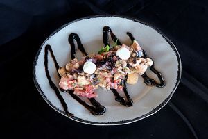 Ciabatta Salad with Vegan Caviar balsamic vinegar, onion, tomato, sauce of soy sauce and cream cheese chestnuts at Praana Pousada e Restaurante in Nisia Floresta