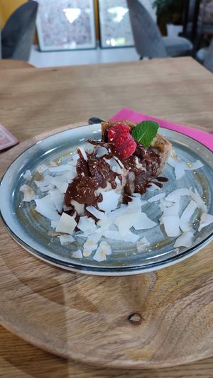 Pear-coconut tart at PlantEat /it/ in Constanta