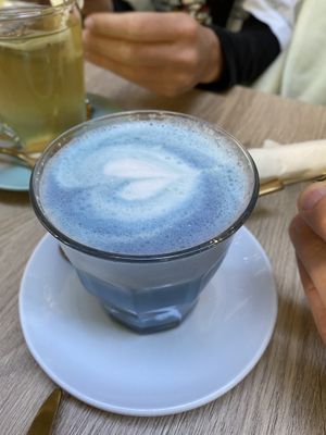 Blue drink  at Easy Peasy in Berlin