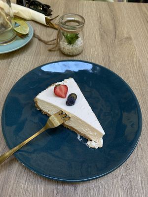 Vegan cake  at Easy Peasy in Berlin