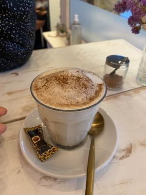 Vanilla Chai Latte   at Easy Peasy in Berlin