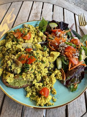 Easy peasy plate  at Easy Peasy in Berlin