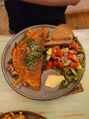 Omelette at Easy Peasy in Berlin