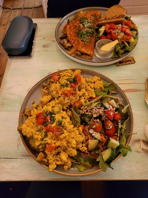 Easy Peasy und Omelette at Easy Peasy in Berlin