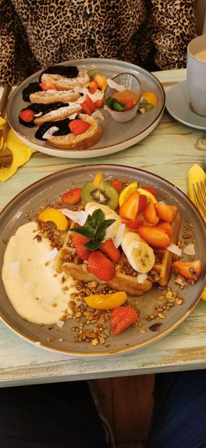  at Easy Peasy in Berlin