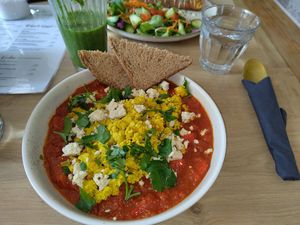 Shakshuka Easy Peasy Style at Easy Peasy in Berlin