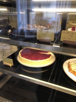 Cakes   at Easy Peasy in Berlin