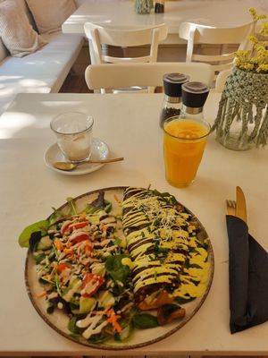 Omelette at Easy Peasy in Berlin