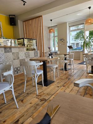 Sitzplätze innen at Easy Peasy in Berlin