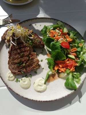 Grilled cheeze at Easy Peasy in Berlin