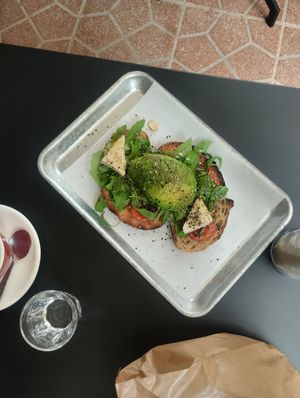 Homemade Sourdough Bread 🍞 with Avocado 🥑, Tomatoes 🍅, Arugula 🥬 and Vegan Cheese 🧀 at Pantastic in Ibiza