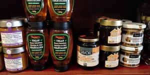  at Jardin Du Plateau in Montreal