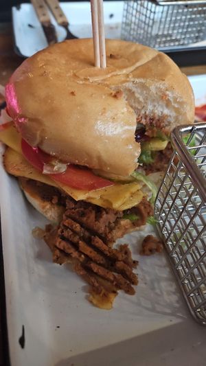 Bohnenbrei auf Brot at B - Burger BAR in Bremerhaven