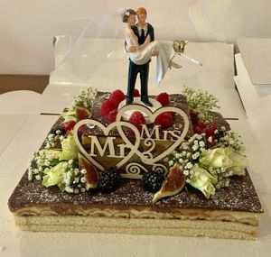 Vegane Hochzeitstorte bei Green Taste 🤩🥳  at Green Taste in Innsbruck