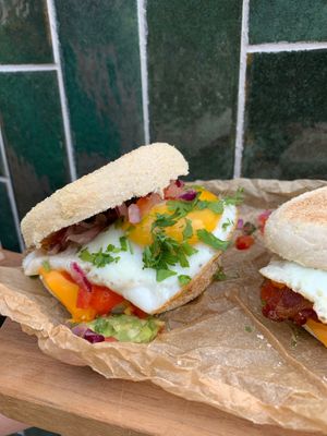 Veggie Mcubhin at Dubh in Newbridge