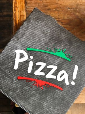 Karton  at Piccola - Südstadt in Cologne