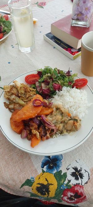 Main dish (white beans, rice, salad) was very very tasty  at Amora Silvestre in Castelo Branco