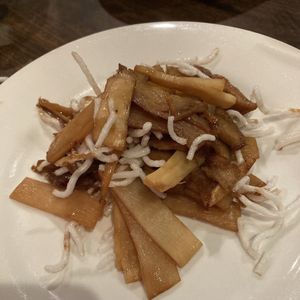 Mongolian Beef sans sesame seeds and bell peppers per our preferences at Blossom Vegetarian in Renton