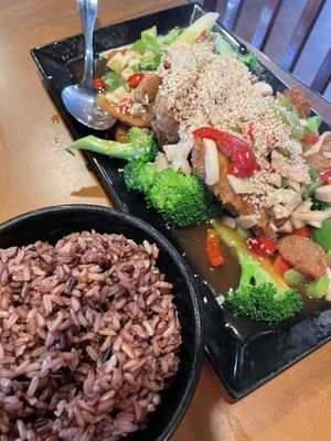 Vegan general Tso‘s  at Blossom Vegetarian in Renton