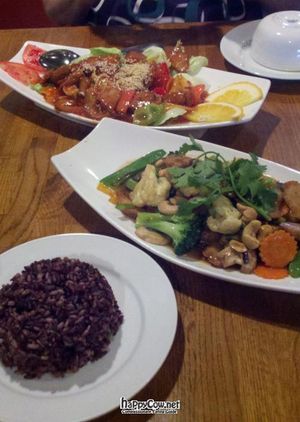 Cashew Chicken, Sweet and Sour Tofu at Blossom Vegetarian in Renton