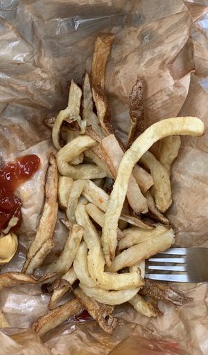 Unfortunately they were swimming in oil  at Espinha.come in Sao Miguel