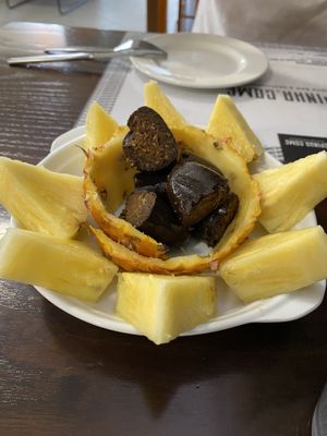 Vegan morcela with pineapple   at Espinha.come in Sao Miguel