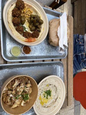   at Hummus Bar - Oktober in Budapest