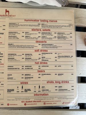   at Hummus Bar - Oktober in Budapest