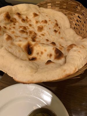 Bread served with the hummus at Hummus Bar - Oktober in Budapest