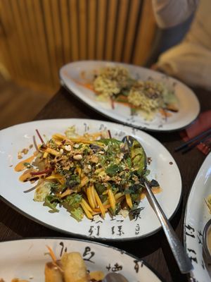 Mango salad   at Mama Vegan in Berlin