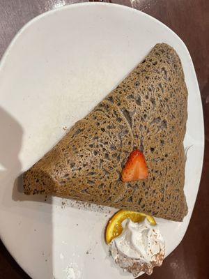 the cream is not vegan  at Le Casse-Crêpe Breton in Quebec