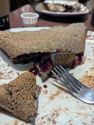 Blueberry, apple sauce filling at Le Casse-Crêpe Breton in Quebec