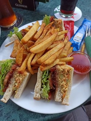 Veganes Clubsandwich at Slainte Irish Pub in Ravensburg