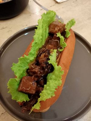 Pepper steak sandwich at Sauce Tree Kuta in Kuta