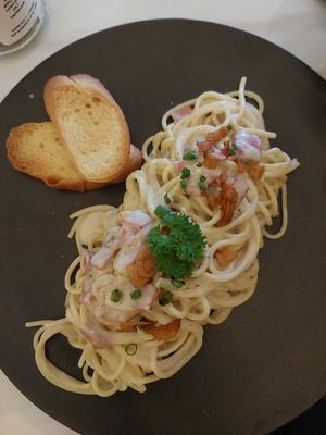 Pasta Carbonara at Sauce Tree Kuta in Kuta