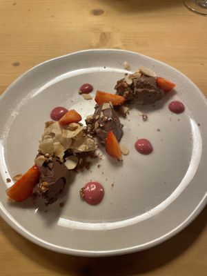   at L'Âne Têtu in Desaignes