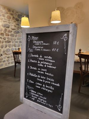  at L'Âne Têtu in Desaignes