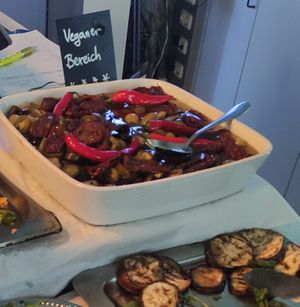 Vegan dishes-buffet brunch at Ecco in Cologne