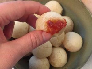 Pãezinhos de batata recheados com goiabada. at Minha Comida Especial in Sao Paulo