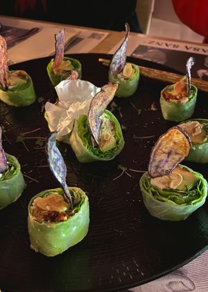 Alta vibración   at Casa Sanz at Hotel Bidasoa in Santiago