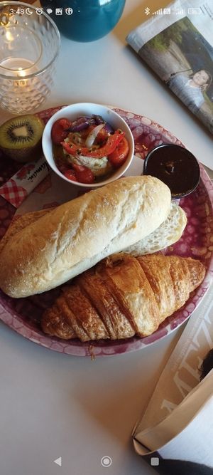 Vegan ontbijtje at Chez Minée in Den Bosch