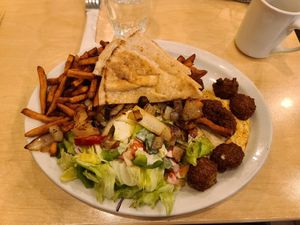 Israeli falafel plate at Falafel Place in Winnipeg