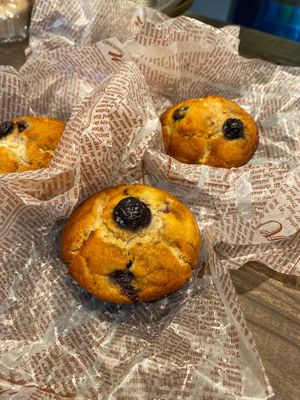 vegan, gluten free muffins! at GREENROOM in Tokyo